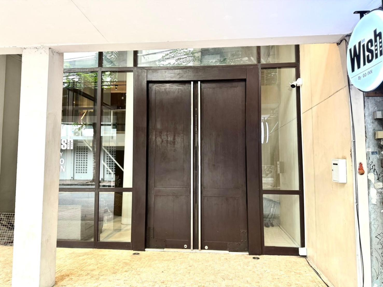 Wish Inn Silom - วิช อินน์ สีลม X Bangkok Exterior photo